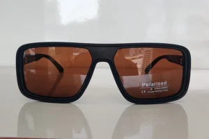 Matte Square Polarized Sunglasses