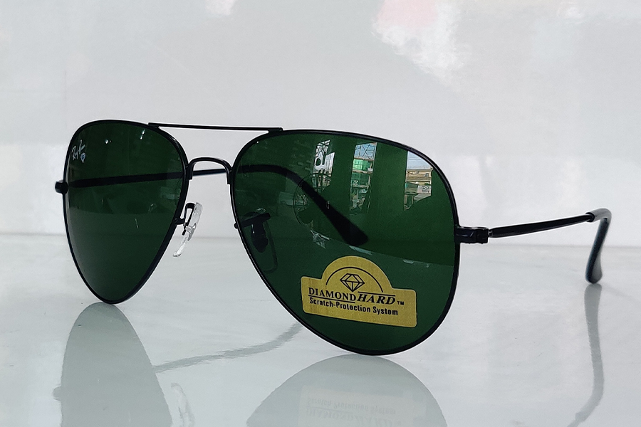 Black Frame Green lenses - Image 2