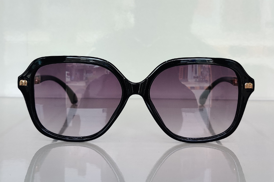 Black Gradient Lenses